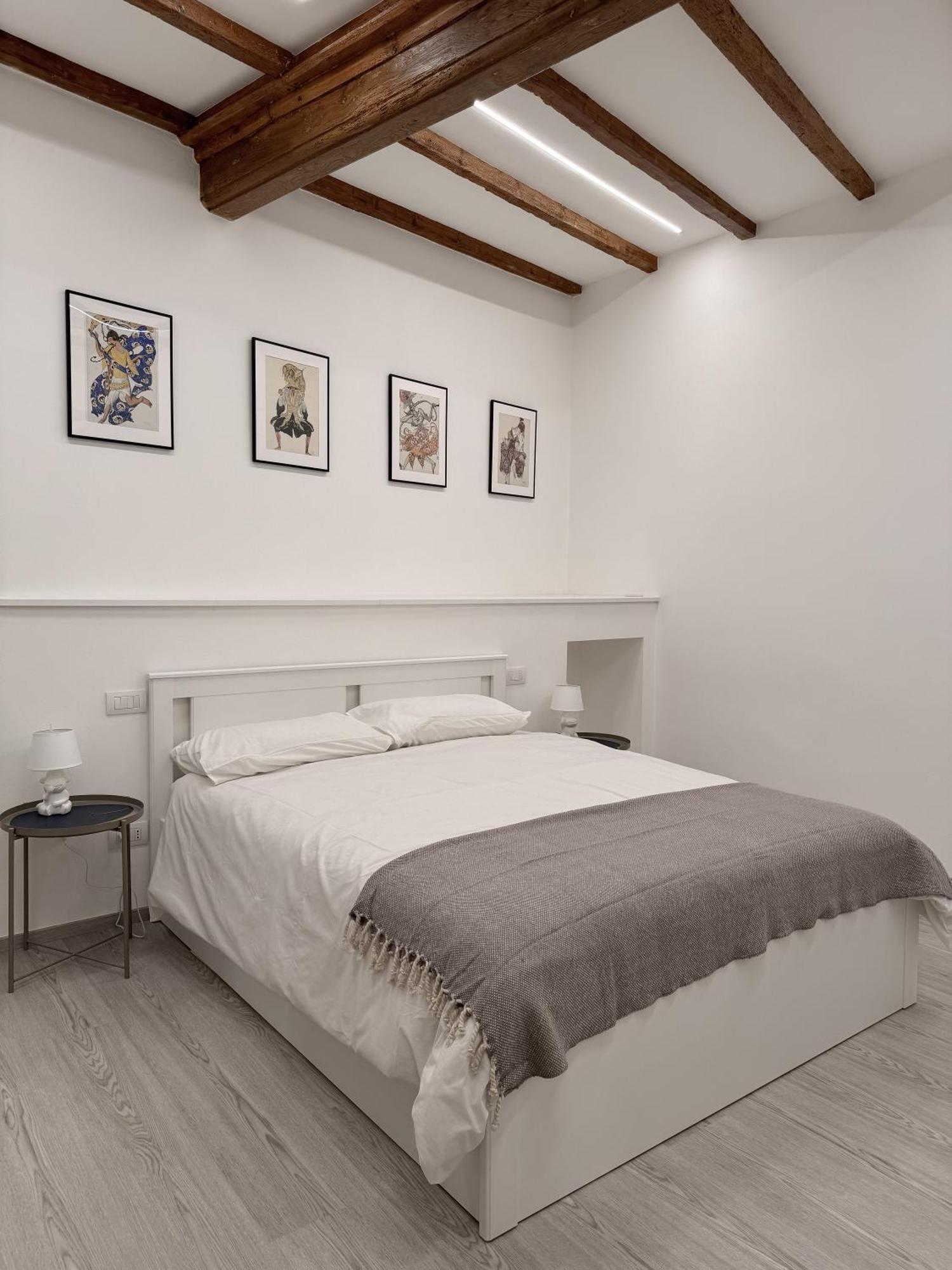 Belvedere 237B Lakeview Luxury Apartment Ghiffa Buitenkant foto